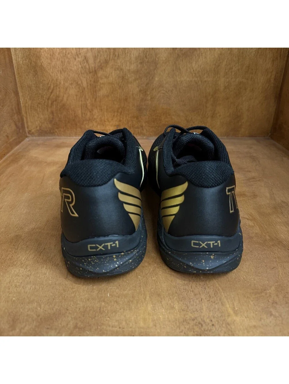 TYR CXT-1 Trainer Shoes Men 11.5 Women 13 Black Gold CrossFit HIIT Gym Sneakers